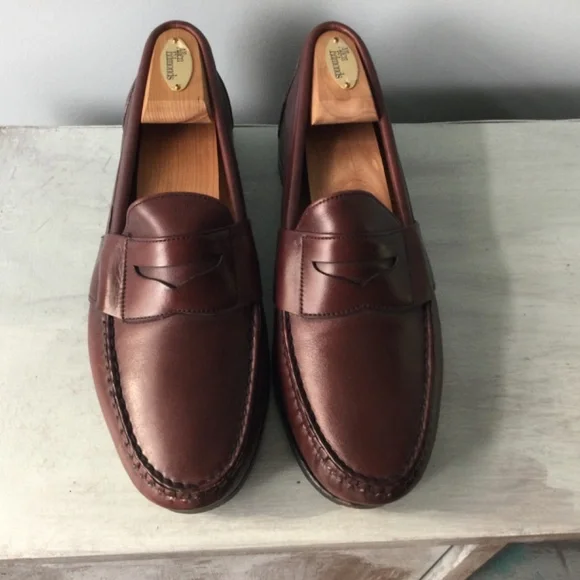 ALLEN EDMONDS CAMERON BURGUNDY LEATHER LOAFERS